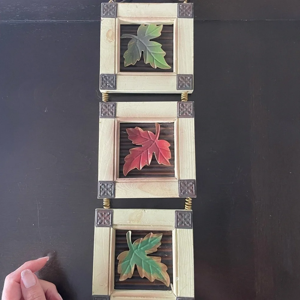 Decorative Fall Leaf Wall Hanging